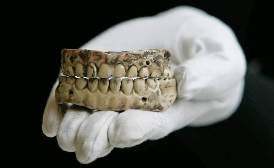 Об истории стоматологии